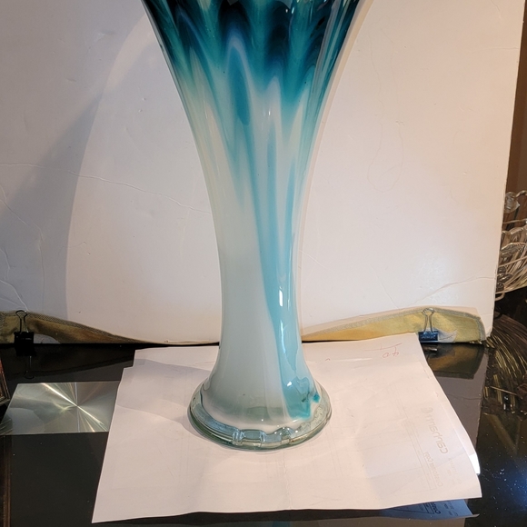 Beautiful Vintage Aqua Blue Glass French Mid-Century Vase 15" Tall - Picture 9 of 9